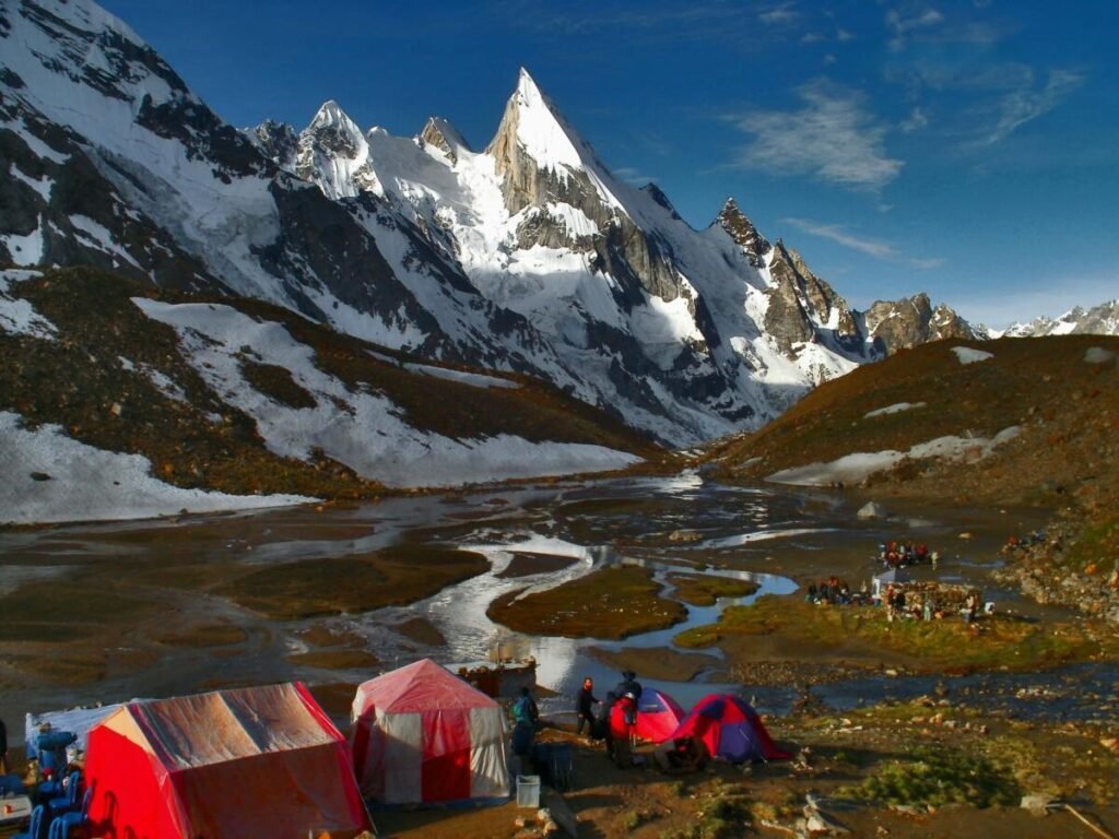 Camping of mountaineers at Lalila Peak Base Camp